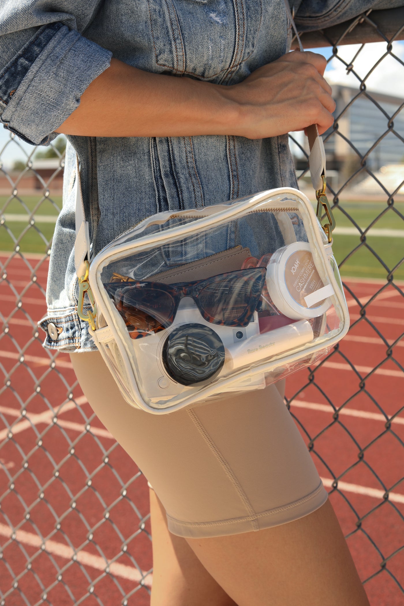 The Clear Crossbody White