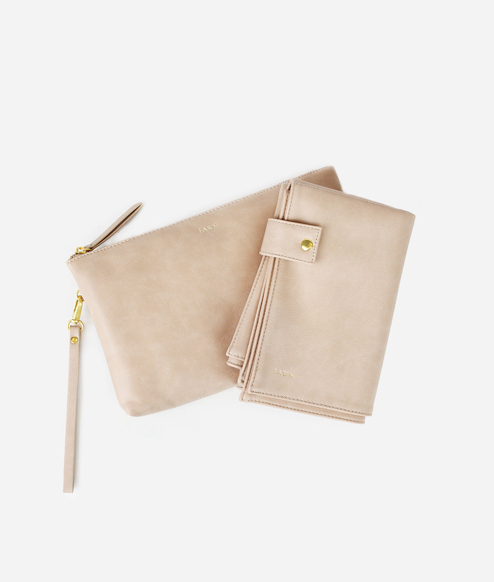 The Changing Clutch Beige