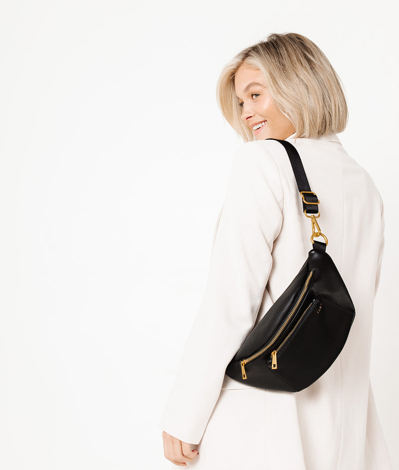 Fawn Design Detachable Strap Waist Bags & Fanny Packs for Women