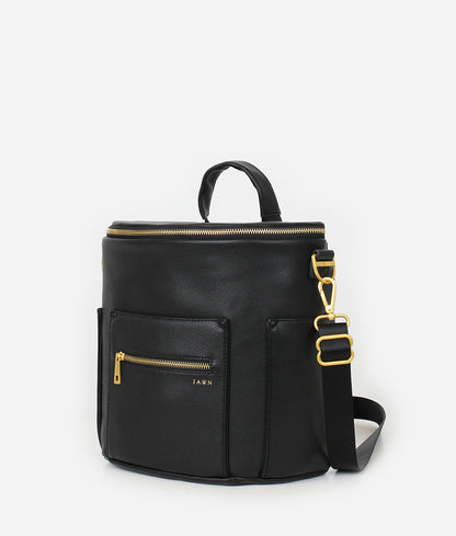 fawn design mini backpack The Original Diaper Bag and features our premium matte faux leather that is spill resistant and easy to wipe clean Brand new Fawn Design Mini